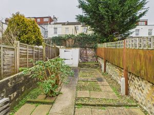 Photo 6- click for photo gallery